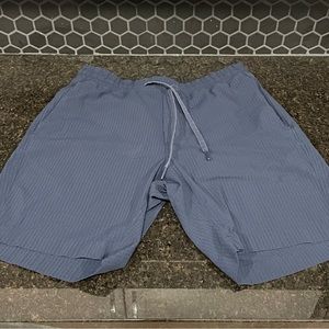 COPY - lululemon Bowline 8” Seersucker